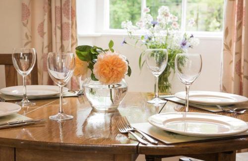 Eskdale House | 2 Bed in Eskdale SZ346