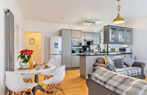 Exmouth House | 2 Bed in Exmouth 85780