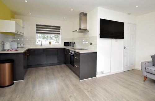 Scurlage House | 2 bed in Gower 88744