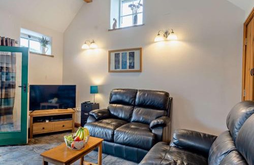 Hartington House | 2 Bed in Hartington PK763