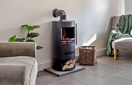 Hartland House | 2 Bed in Hartland FIREB