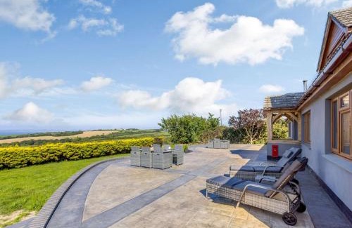 Hartland House | 2 Bed in Higher Clovelly 43751