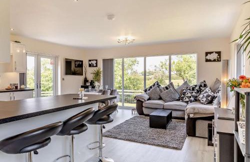 Beaworthy House | 2 Bed in Launceston 52087
