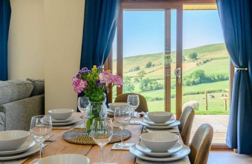 Llandrindod Wells House | 2 Bed in Llandrindod Wells 89064