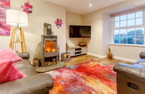 Looe Apartment | 2 Bed in Looe 88357