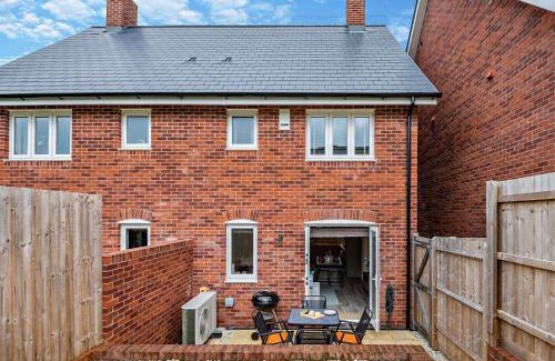 West Lulworth House | 2 Bed in Lulworth Cove 94520
