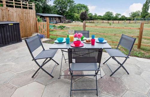 Minety House | 2 bed in Minety 89025