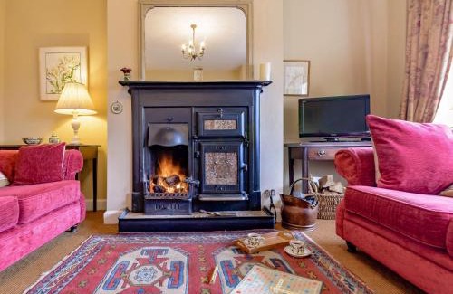 Otterburn House | 2 Bed in Otterburn 66305