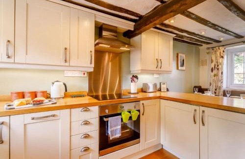 Portinscale House | 2 Bed in Portinscale SZ341