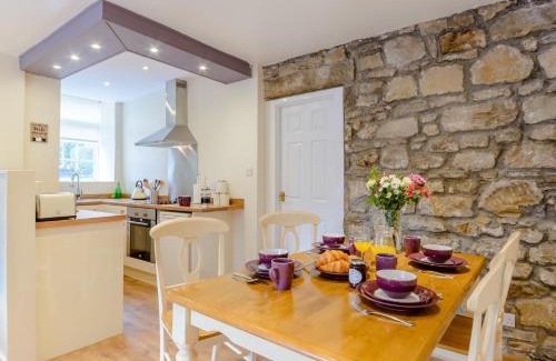 Rothbury Apartment | 2 bed in Rothbury 74812