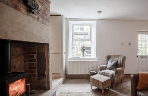 Rothbury House | 2 Bed in Rothbury 82238
