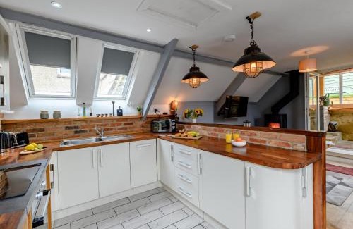 Rothbury House | 2 Bed in Rothbury 83597