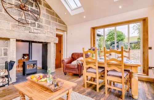 Rothbury House | 2 Bed in Rothbury 88270