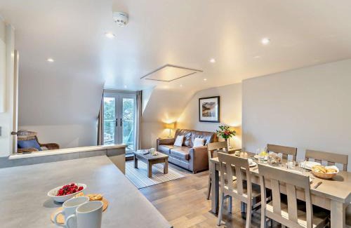 Saundersfoot Apartment | 2 Bed in Saundersfoot 50550