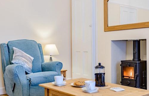 Seahouses House | 2 Bed in Seahouses 78658
