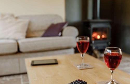 Knowstone House | 2 Bed in South Molton 86642