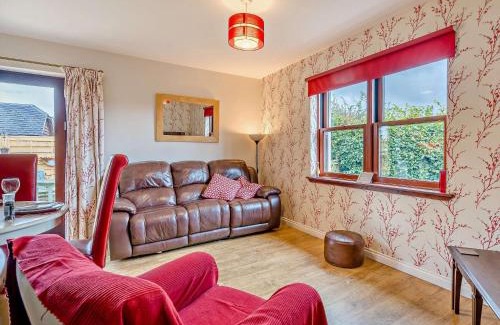 Melrose House | 2 Bed in St Boswells 78774