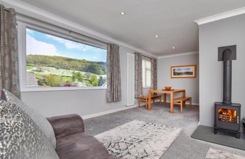 Staveley House | 2 Bed in Staveley SZ439