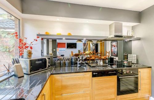 Thornton House | 2 Bed in Thornton 75164