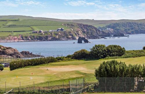Thurlestone House | 2 bed in Thurlestone EDELV