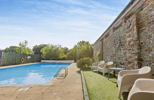 Westleigh House | 2 Bed in Westward Ho 46830