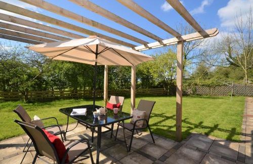 Whitland House | 2 bed in Whitland 43978