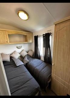 Sheerness Resort | 2 Bed Mobile Home Sea Views, Centre Field