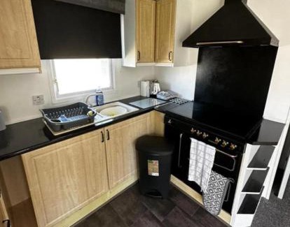 Sheerness Resort | 2 Bed Mobile Home Sea Views, Centre Field