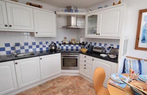 Buckie House | 2 bed property in Findochty 76557