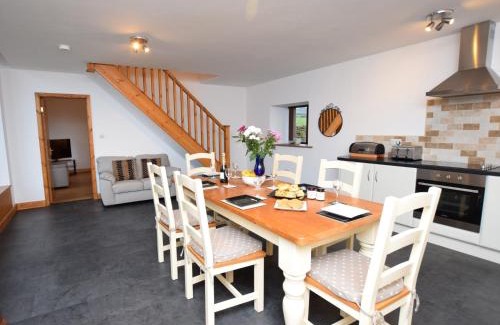 Ripley House | 2 bed property in Nidderdale HH011