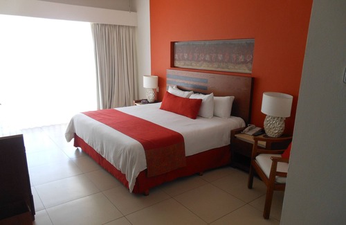 Nuevo Vallarta Resort | 2 Bed Suite in 4 Star Family Resort-Steps from Beach-Marival Emotions