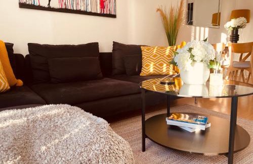 Bow Apartment | 2 Bed town house with Garden in Hackney, London