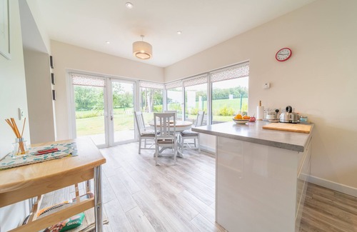 Timoleague House | 2 BED WATERFRONT PROPERTY - CLOSE TO COURTMACSHERRY
