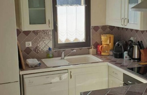 Saint-Crepin-et-Carlucet House | 2-bedroom house for 4 people with swimming pool