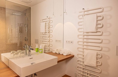 Seewalchen am Attersee Apartment | 2 Bedroom Apartment in Seewalchen am Attersee