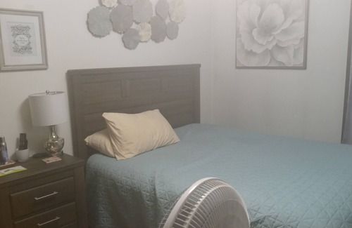 Sheboygan Apartment | 2 Bedroom, 1 bath apartment