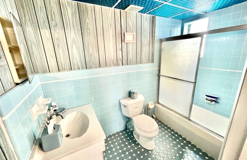 Townsend's Inlet House | 2 Bedroom 1 Bath Seasonal