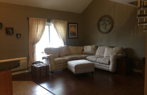 Crescent Hill House | 2 Bedroom 1 Bathroom Loft