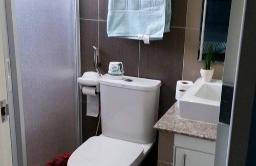 Buhangin House | 2 Bedroom, 1 Private Bathroom and 1 Common Bathroom with Equipped Kitchen & Wifi
