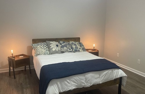 Waycross Apartment | 2 bedroom 2 bath home away from home apt