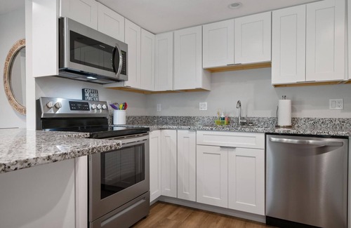 Nokomis Villa | 2 Bedroom/2 Bath Villa (Ground Level) - Unit 9/C