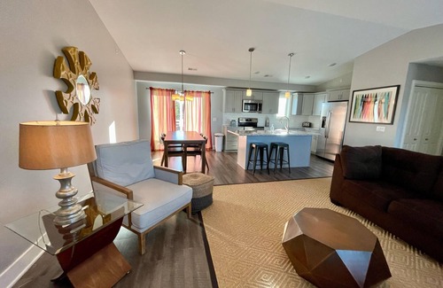 Douglas Condo | 2 bedroom/2 bath with pool access