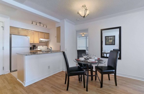 Bendale Apartment | 2 Bedroom/2 Bathroom Suite
