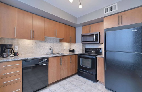 Islington - City Centre West Apartment | 2 Bedroom/2 Bathroom Suite