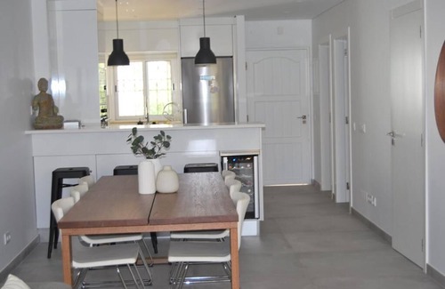 Vale do Garrao Apartment | 2 Bedroom 2 Bathroom Ground Floor Garden Apartment Dunas Douradas