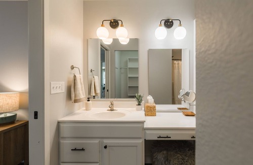 Plover Condo | 2 bedroom 2 bathroom quiet retreat in Plover