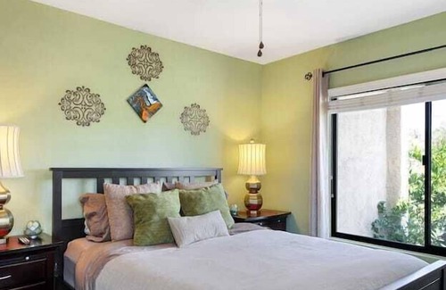 El Mirador Apartment | 2 Bedroom 651221 by Houzlet