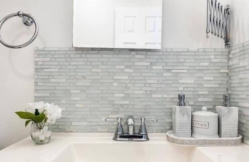 Garden Isles Apartment | 2 Bedroom 687397 by Houzlet