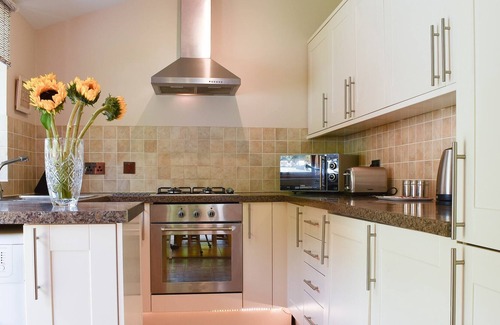 Allithwaite Cottage | 2 bedroom accommodation in Allithwaite, near Grange-over-Sands