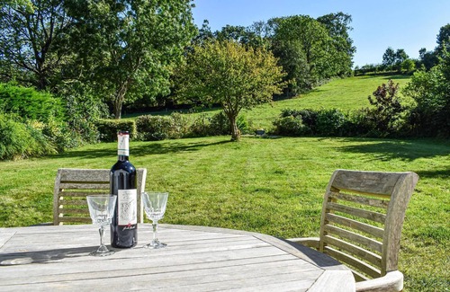 Blandford Forum Cottage | 2 bedroom accommodation in Blandford Forum